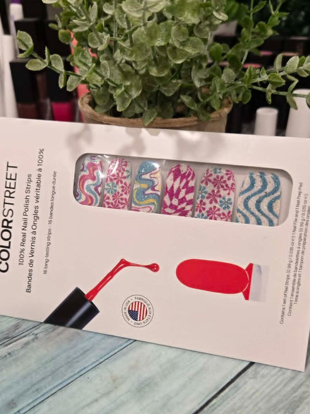Color Street Press On Nail Design - Remix it Up